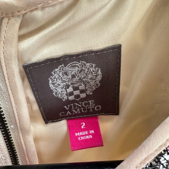 VINCE CAMUTO Nude Silver Sequin Swirl Patterns sheath cocktail or PROM dress - Picture 6 of 6